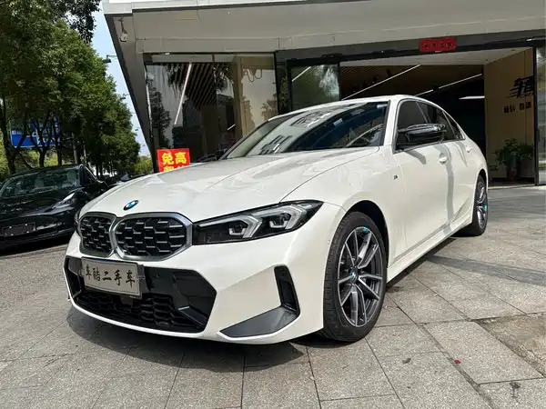 BMW 3 Series 2025