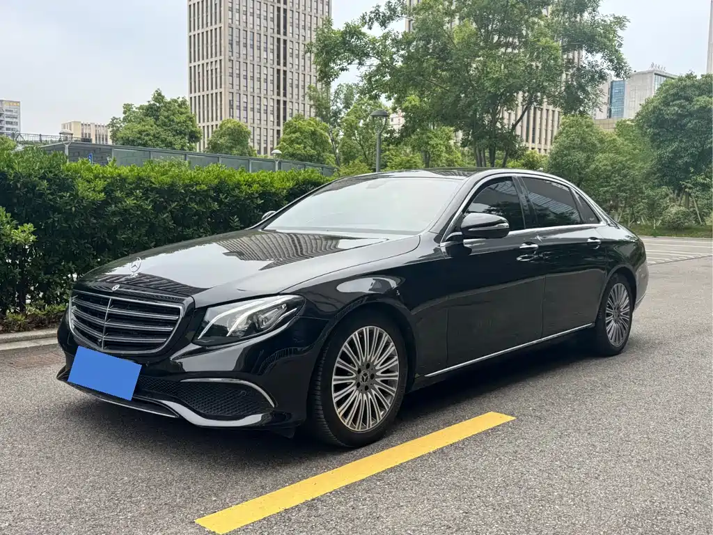 Mercedes-Benz E-Class 2019