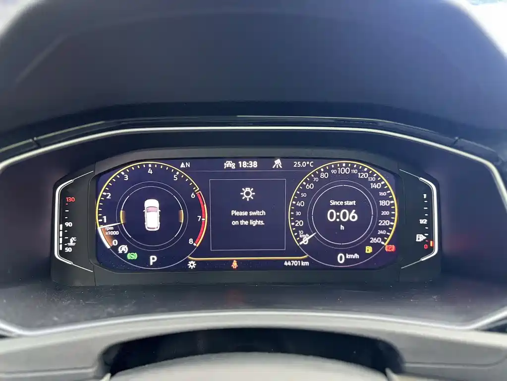Volkswagen T-Roc 2021 — фото 10
