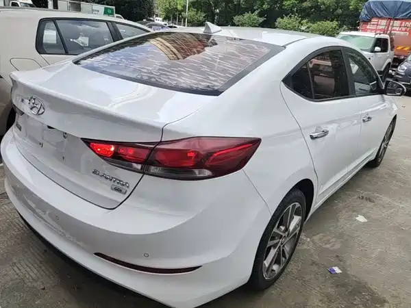 Hyundai Celesta 2018