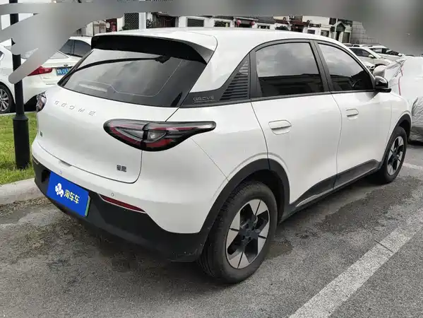 Geely Galaxy Starwish 2024