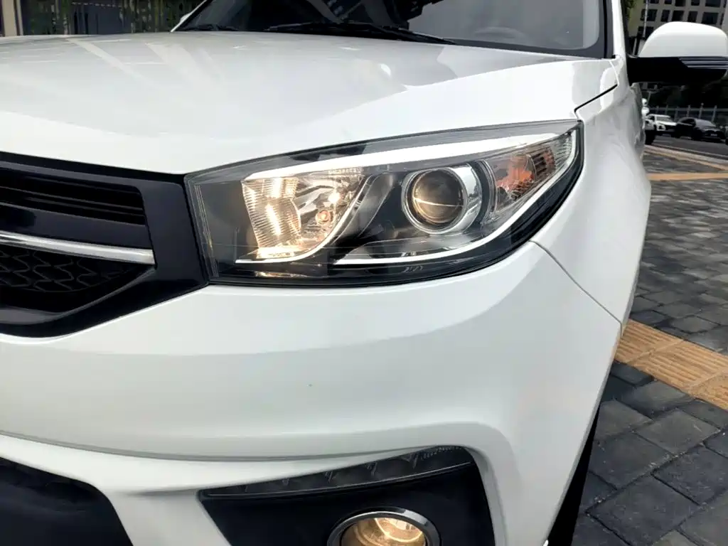 Chery Tiggo 3 2016 — фото 24