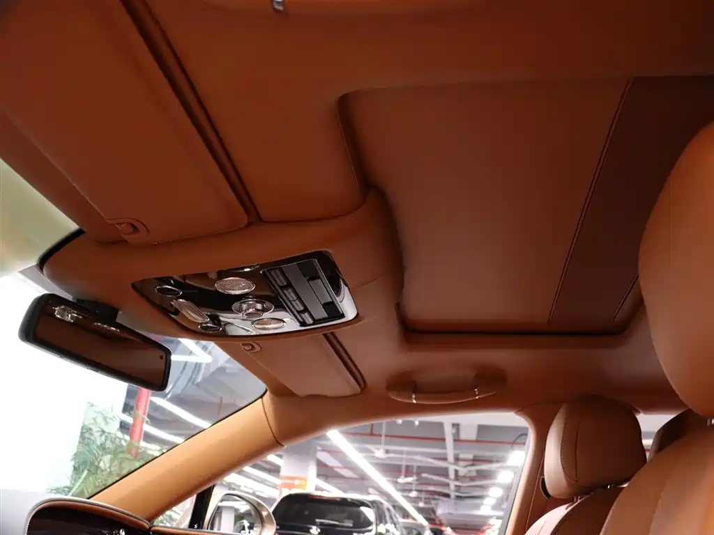 Bentley Flying Spur 2014 — фото 10