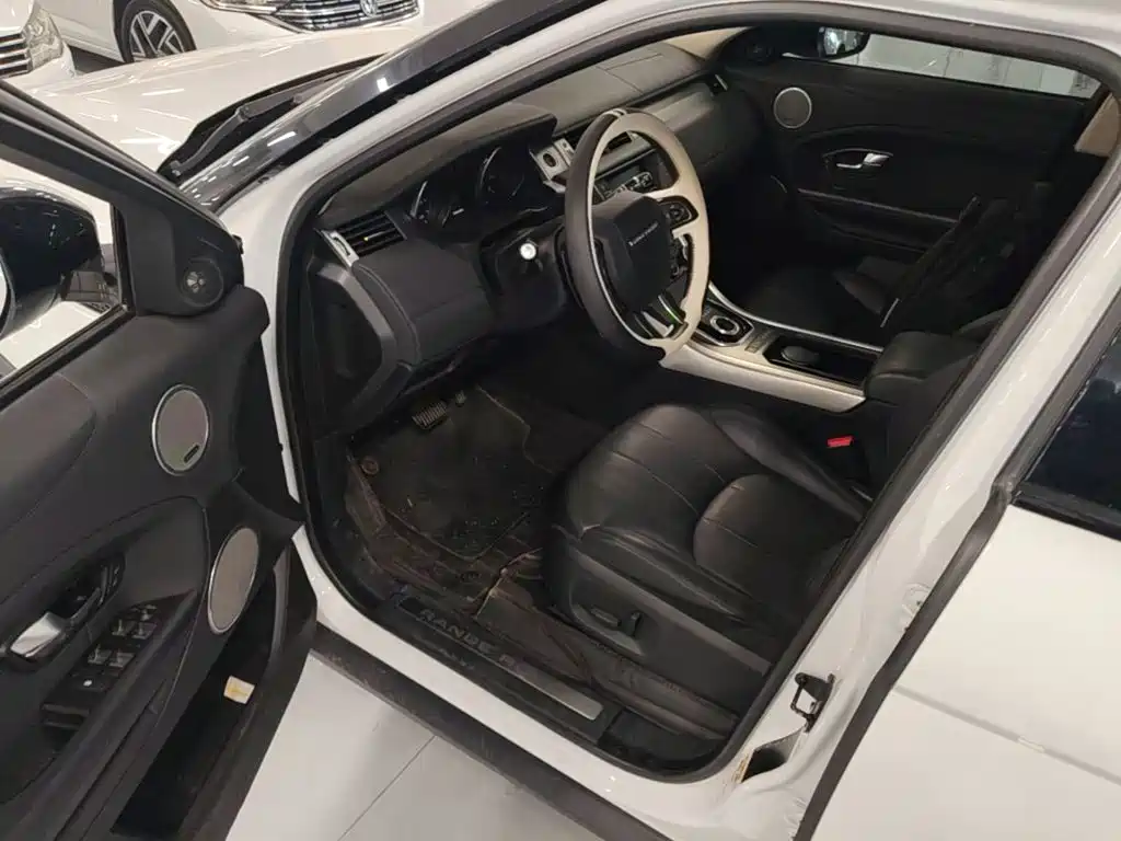 Land Rover Evoque 2016 — фото 23