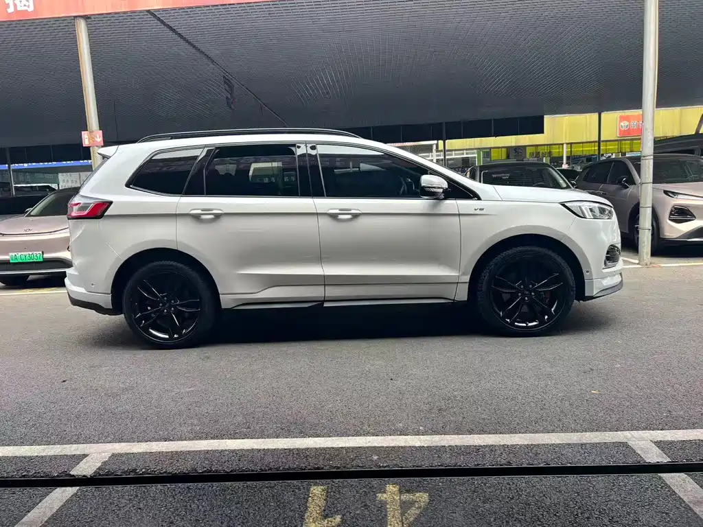Ford Edge 2020 — фото 4