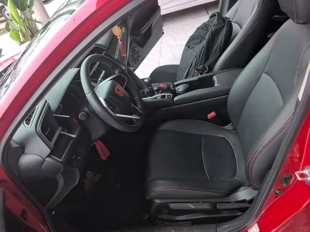 Honda Civic 2018 — фото 15