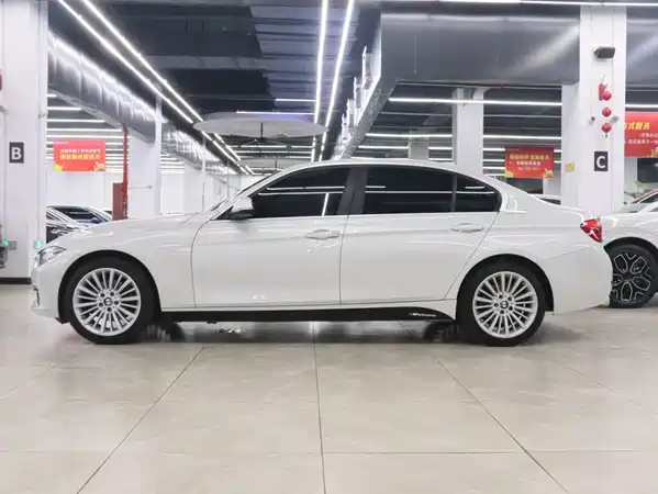BMW 3 Series 2018