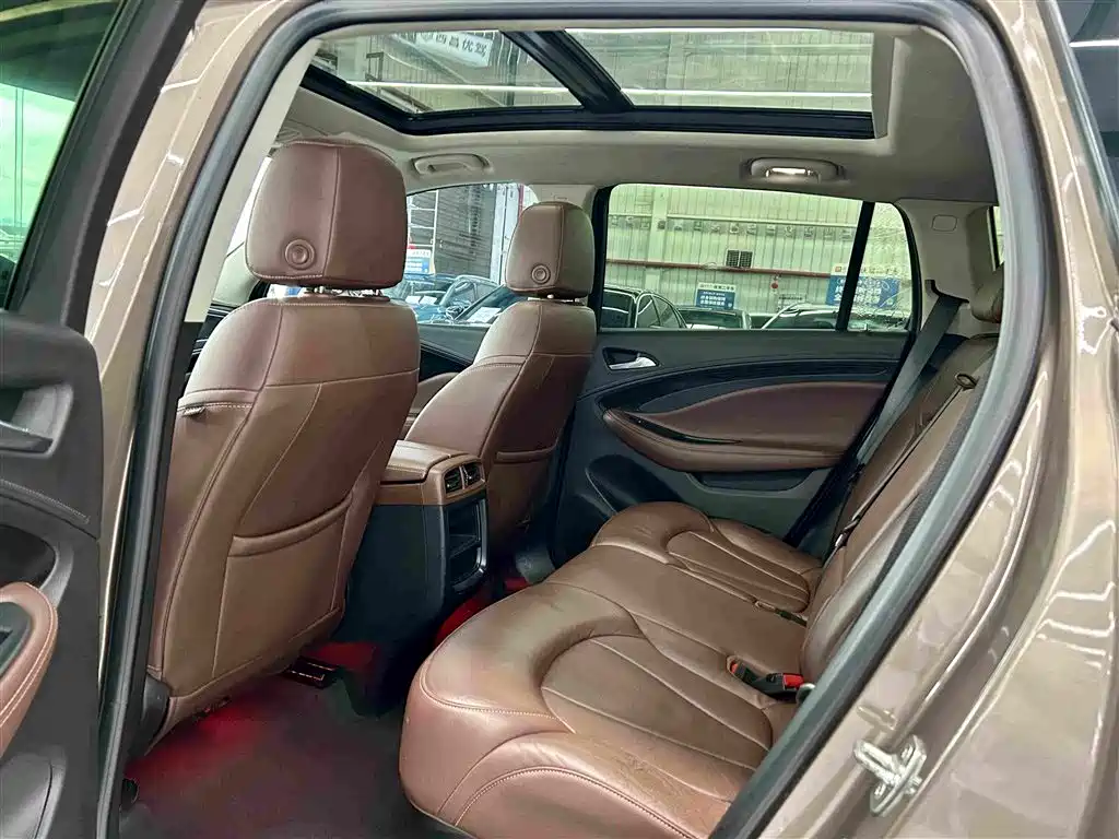 Buick Envision Plus 2018 — фото 10