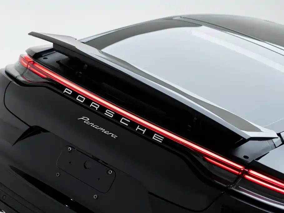 Porsche Panamera 2022 — фото 8