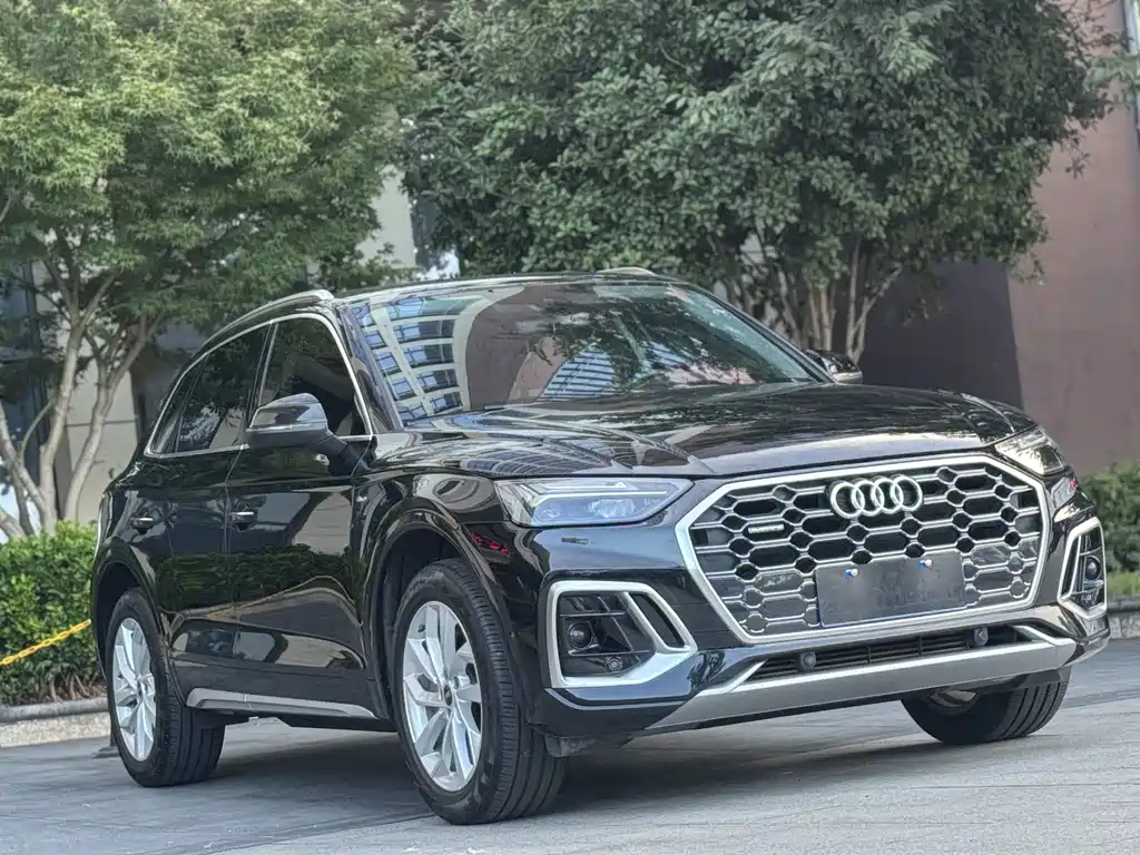 Audi Q5L 2023 — фото 3