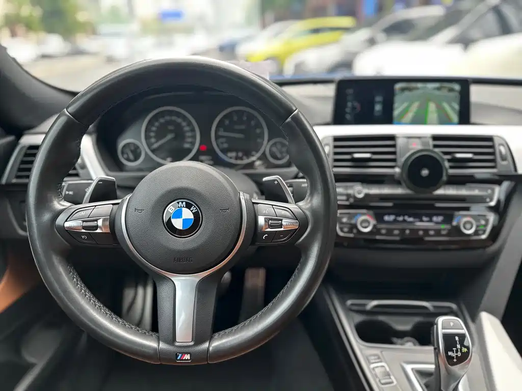 BMW 3 Series GT 2018 — фото 8