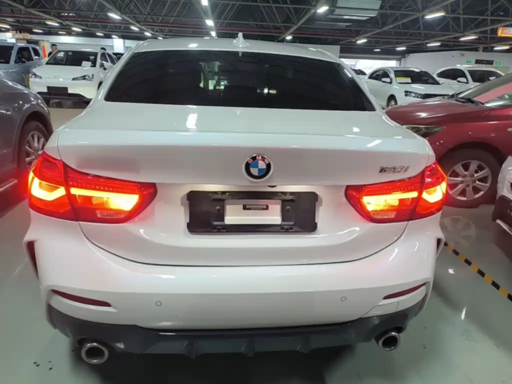 BMW 1 Series 2019