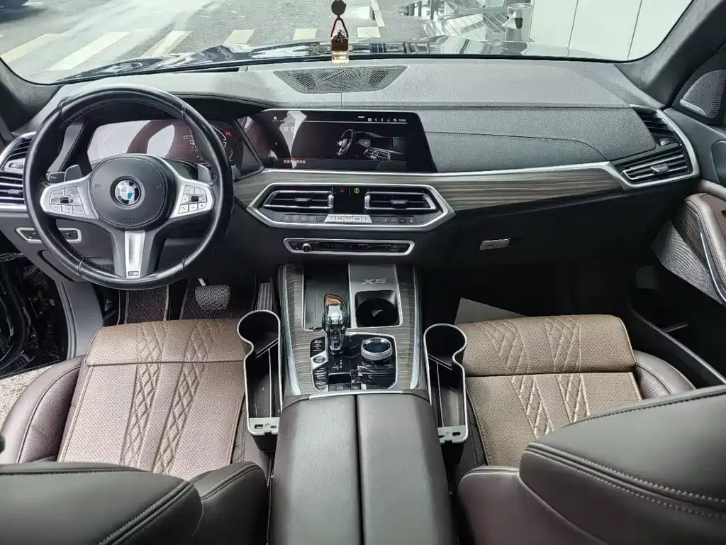 BMW X5 2023 — фото 6