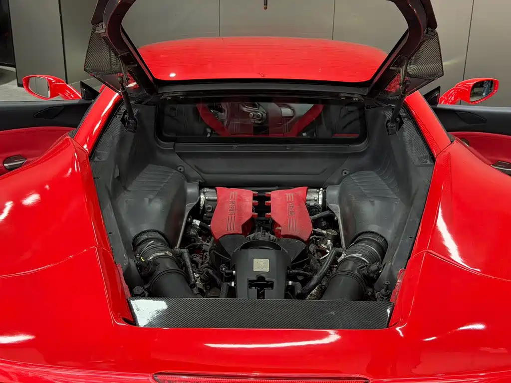 Ferrari 488 2016 — фото 17