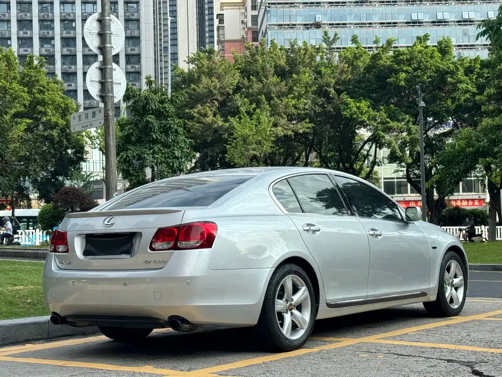 Lexus GS 2007 — фото 16