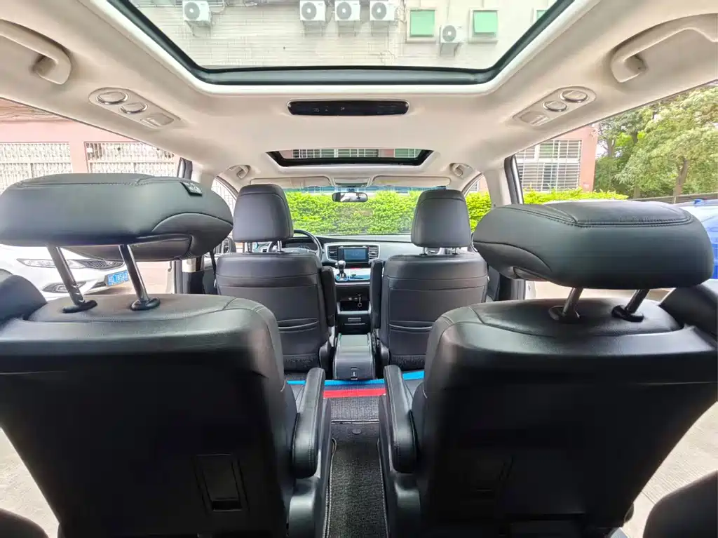 Honda Odyssey 2019 — фото 24