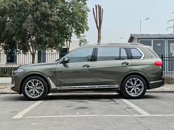 BMW X7 2020
