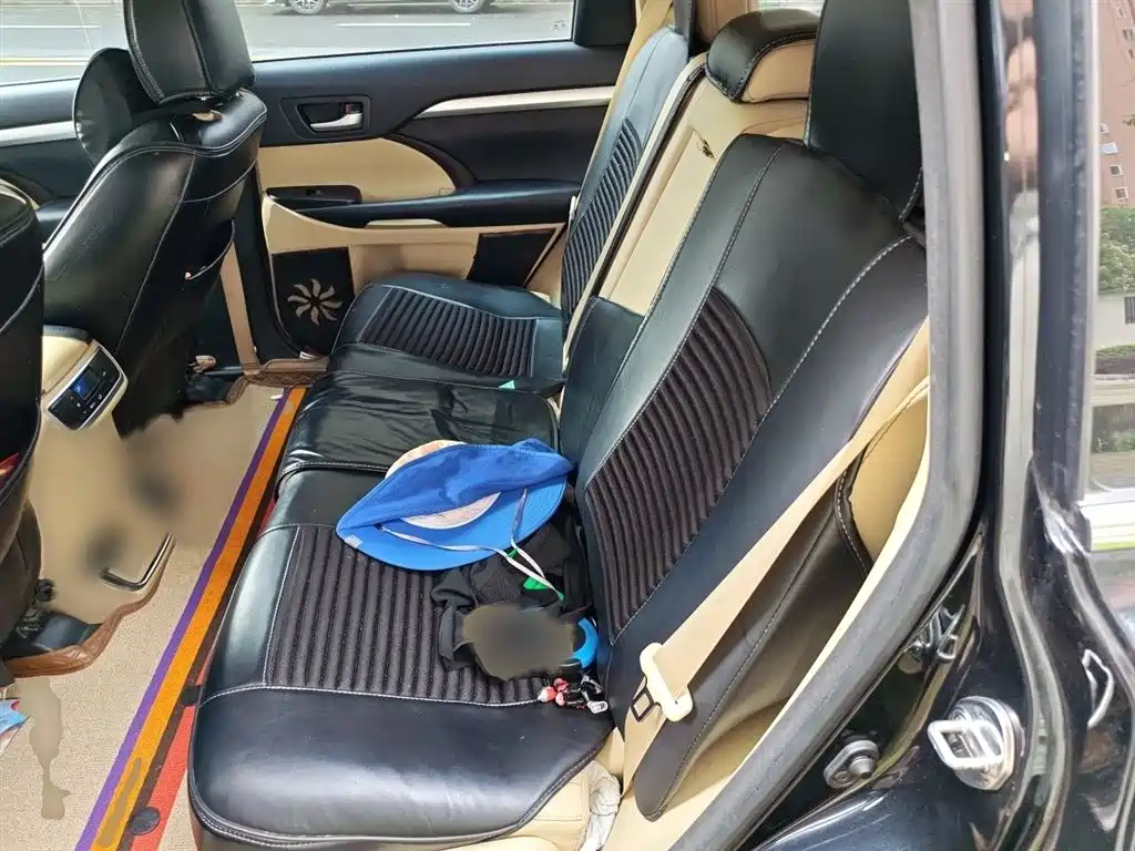 Toyota Highlander 2018 — фото 15