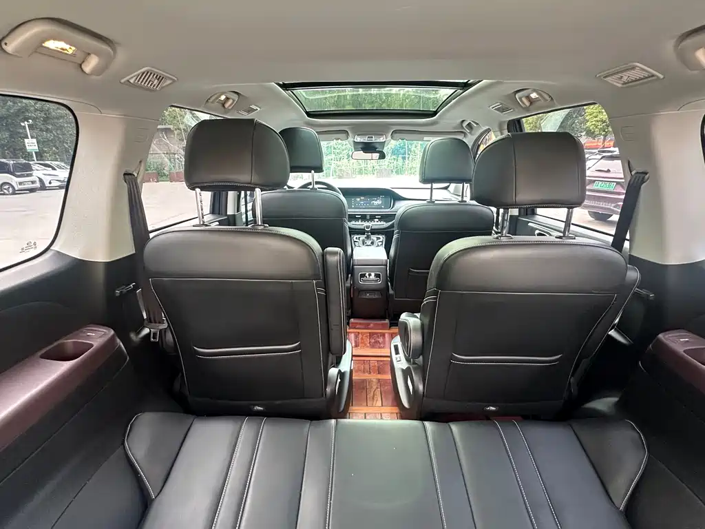 GAC Motor Trumpchi M6 2022 — фото 14