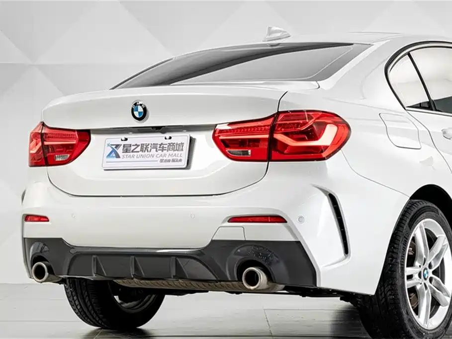 BMW 1 Series 2020 — фото 7