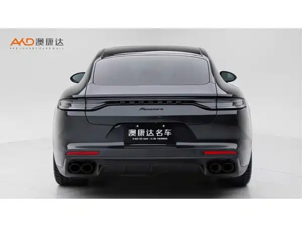 Porsche Panamera 2024
