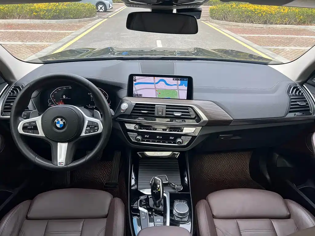 BMW X3 2022 — фото 9