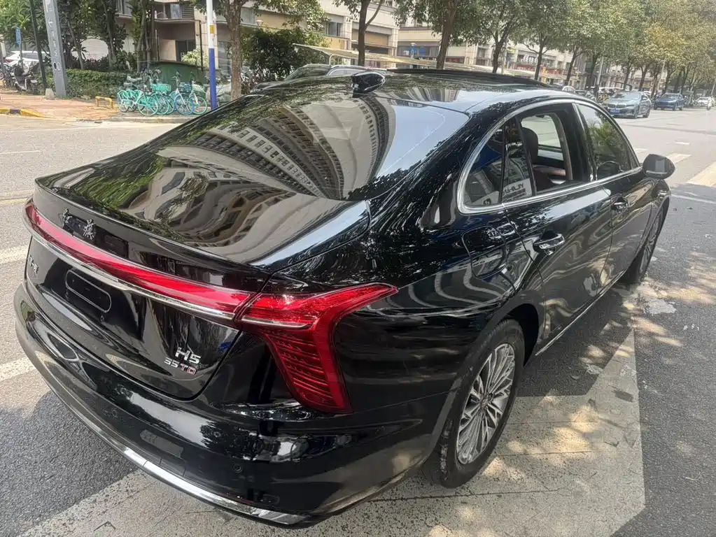 Hongqi H5 2022 — фото 15