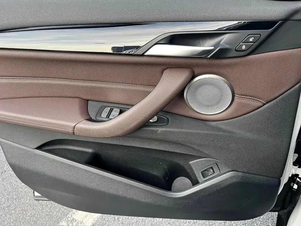 BMW X1 2022 — фото 13
