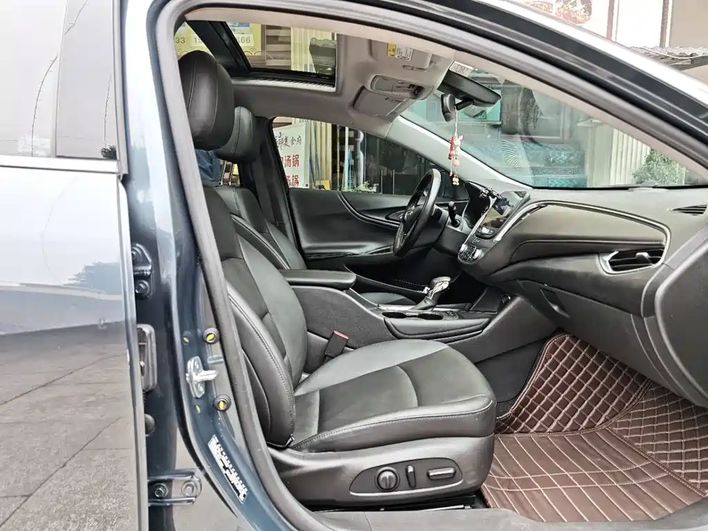 Chevrolet Malibu XL 2023 — фото 13
