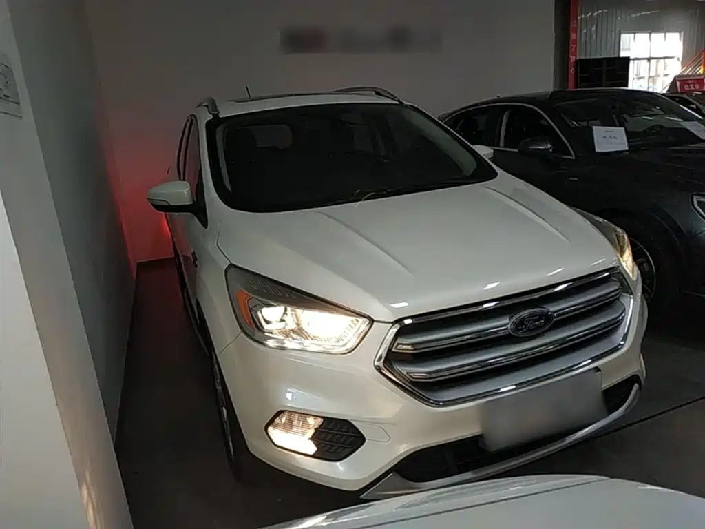 Ford Kuga 2018 — фото 4