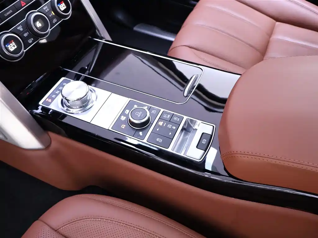 Land Rover Range Rover 2017 — фото 12