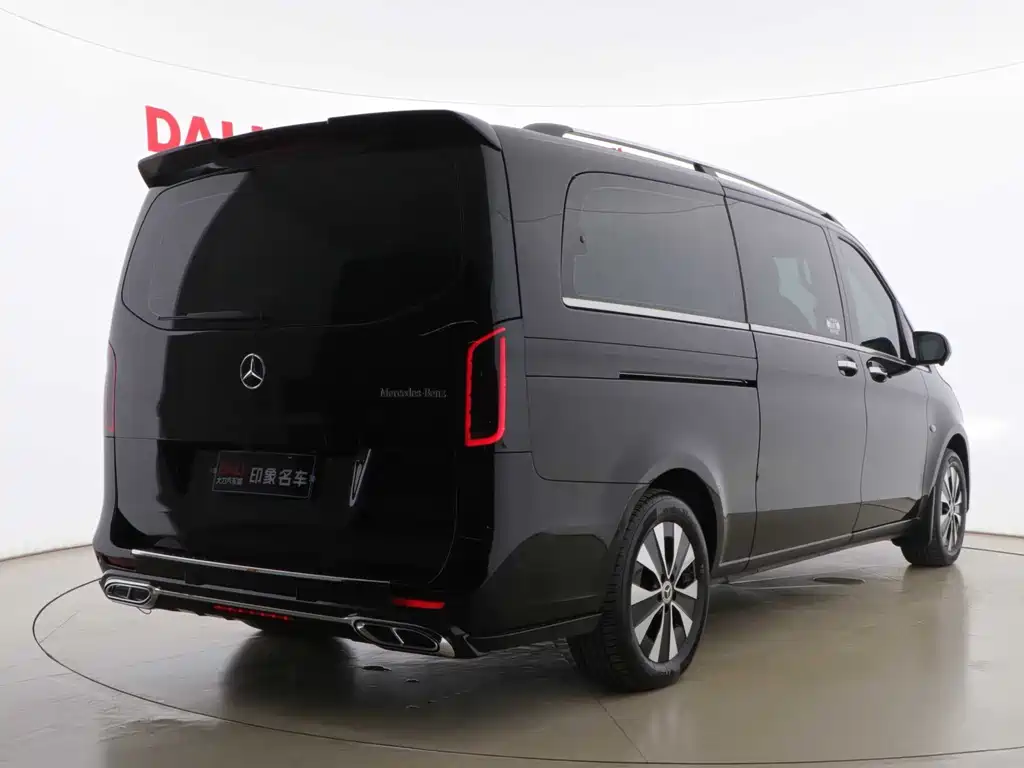 Mercedes-Benz Vito 2023 — фото 26