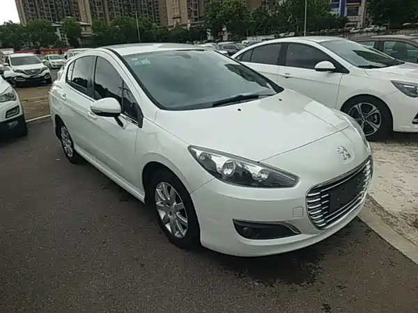 Peugeot 308 2014