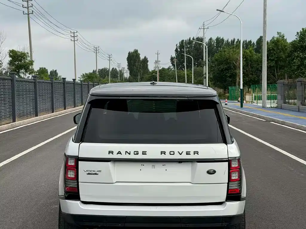 Land Rover Range Rover 2014