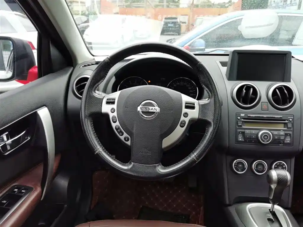 Nissan Qashqai 2014 — фото 11