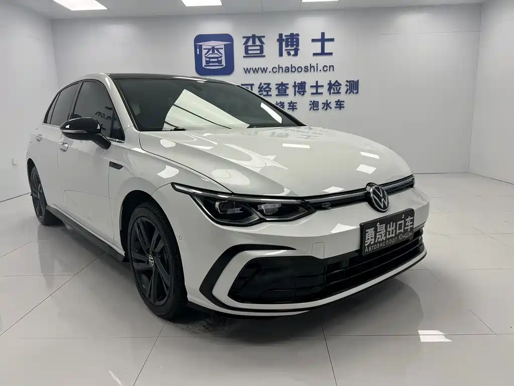 Volkswagen Golf 2022