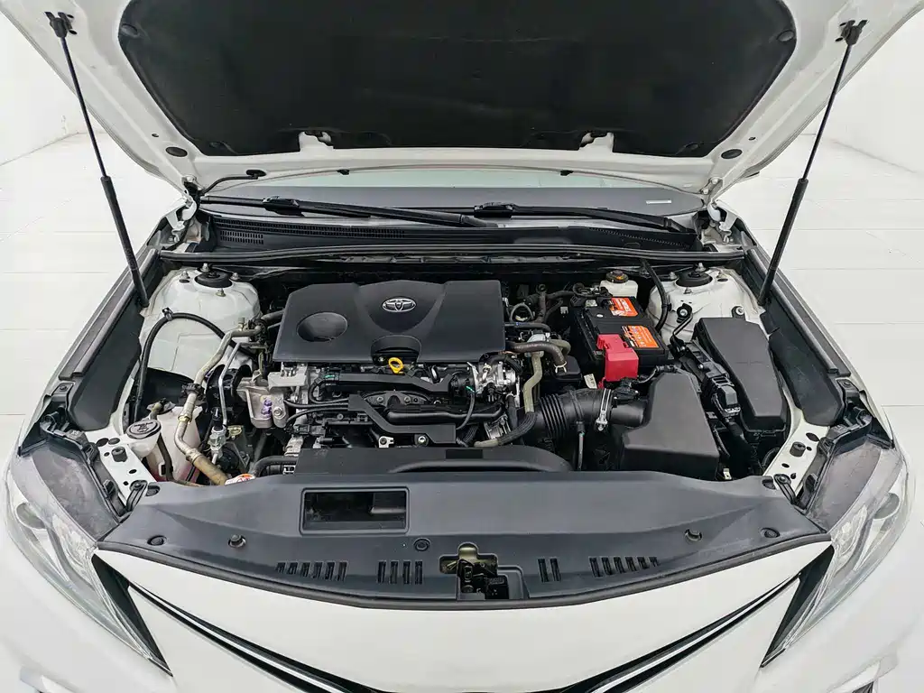 Toyota Camry 2021 — фото 21