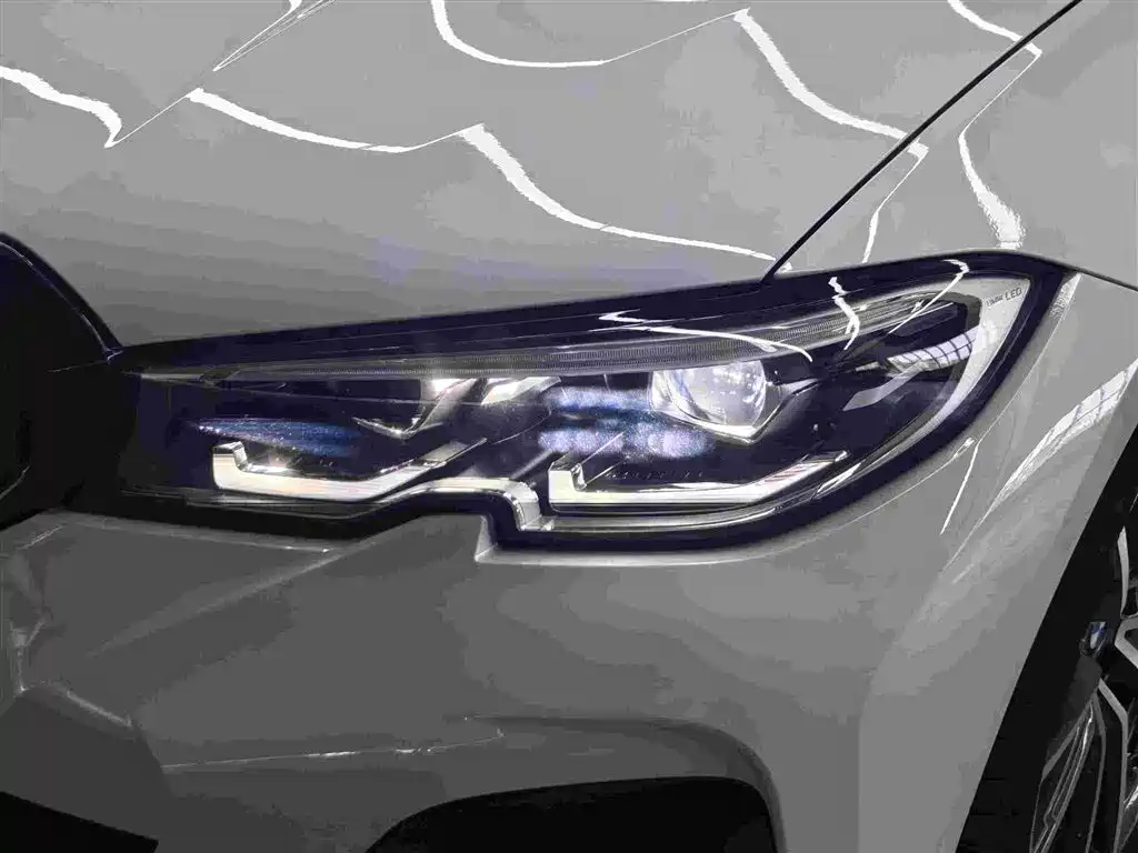 BMW 3 Series 2022 — фото 7