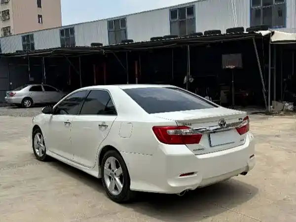 Toyota Camry 2014