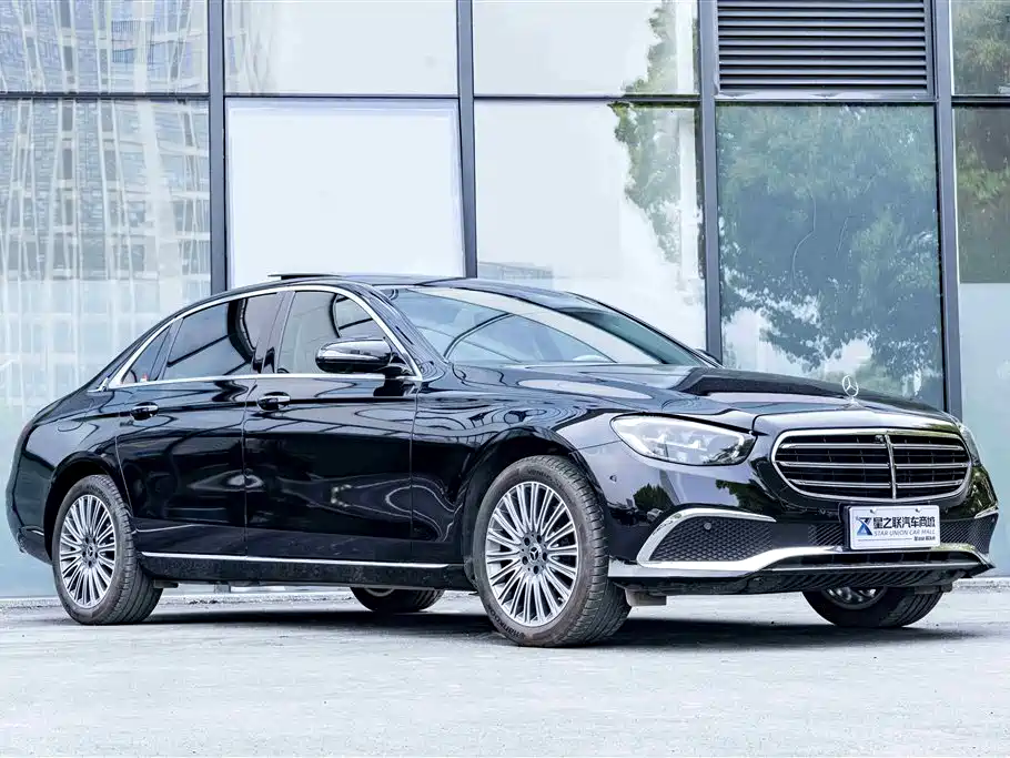 Mercedes-Benz E-Class 2023 — фото 5