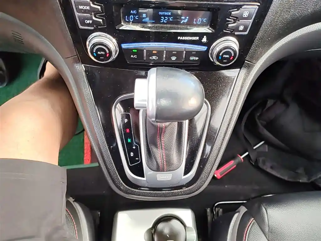 Haval H6 2017 — фото 14