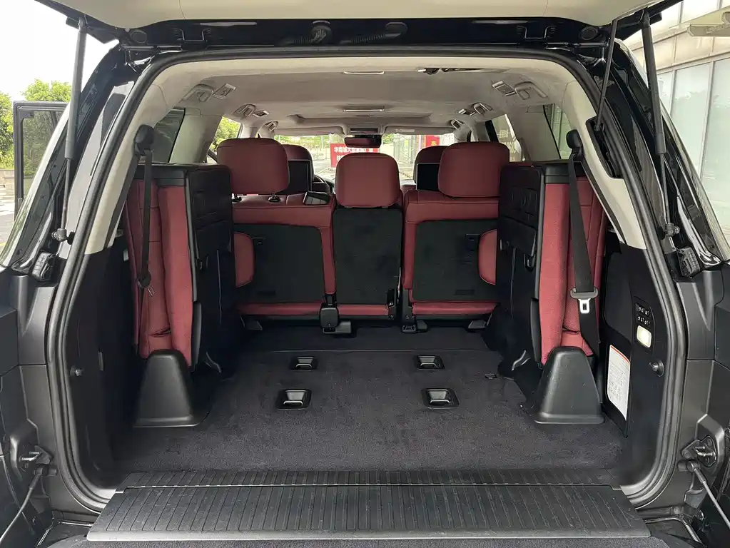 Lexus LX 2017 — фото 6