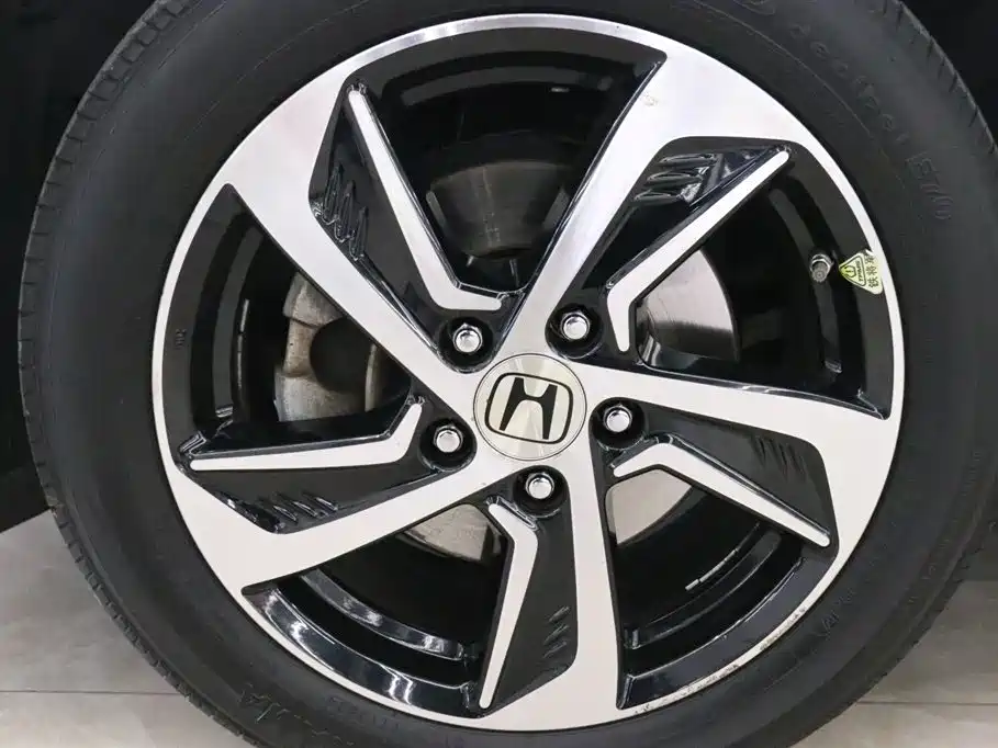 Honda Odyssey 2017 — фото 19