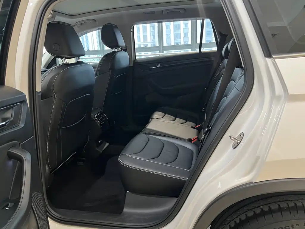 Skoda Kodiaq 2021 — фото 12