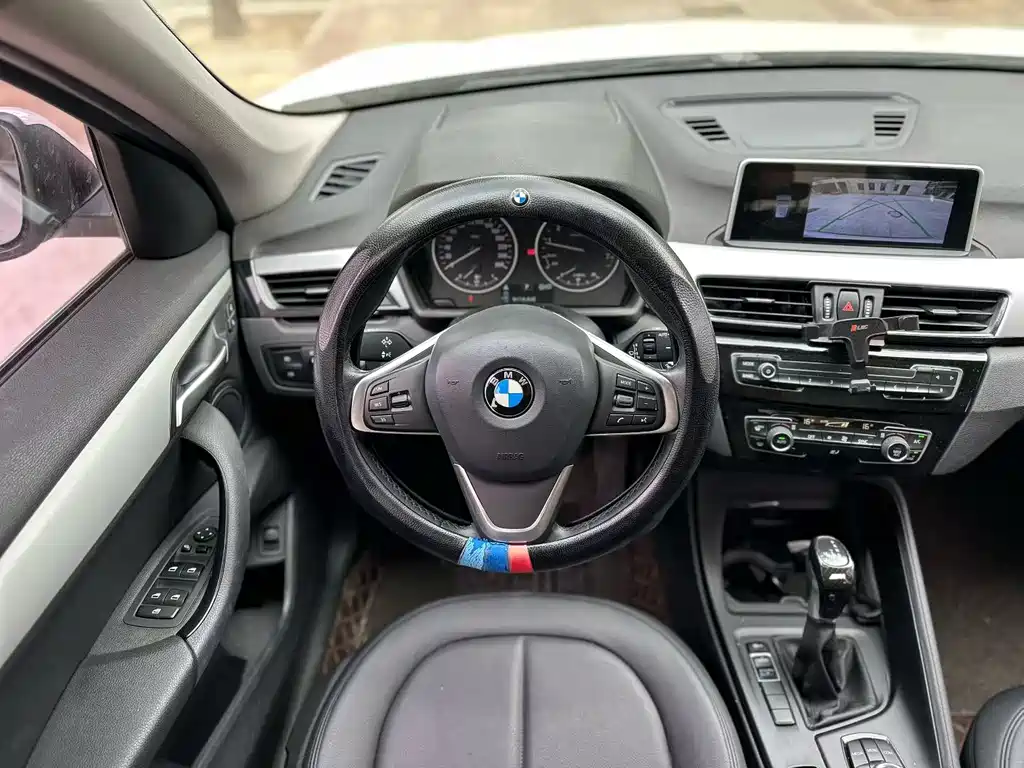 BMW X1 2018 — фото 3