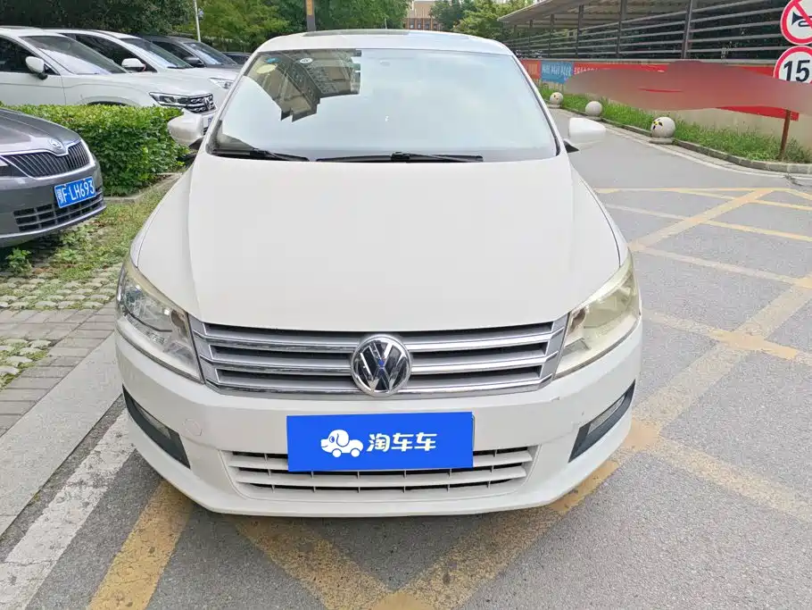 Volkswagen Santana 2013