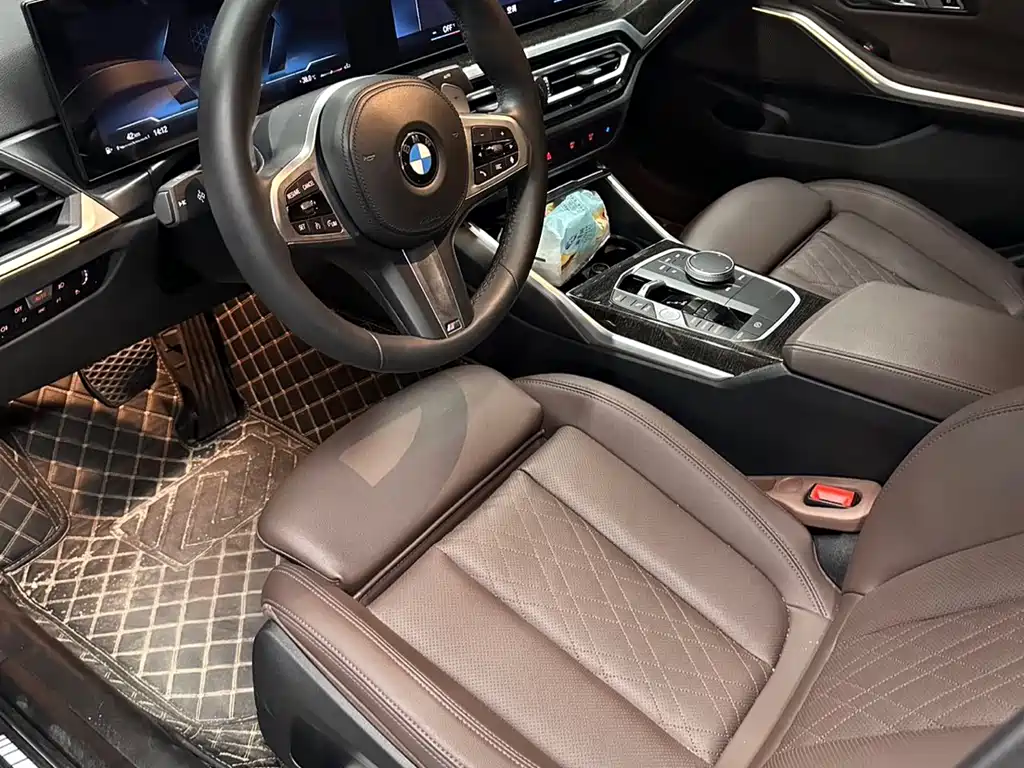 BMW 3 Series 2023