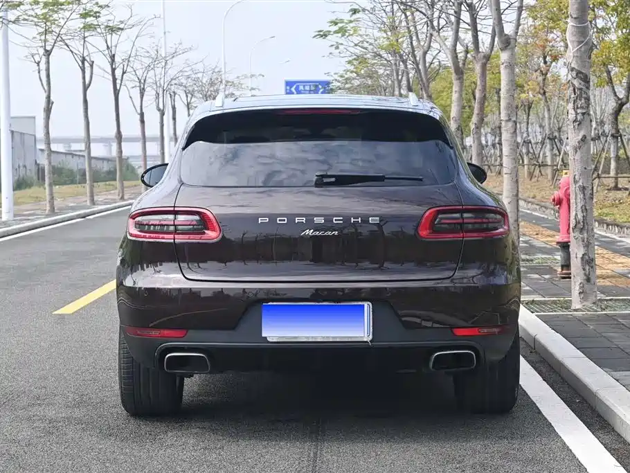 Porsche Macan 2014