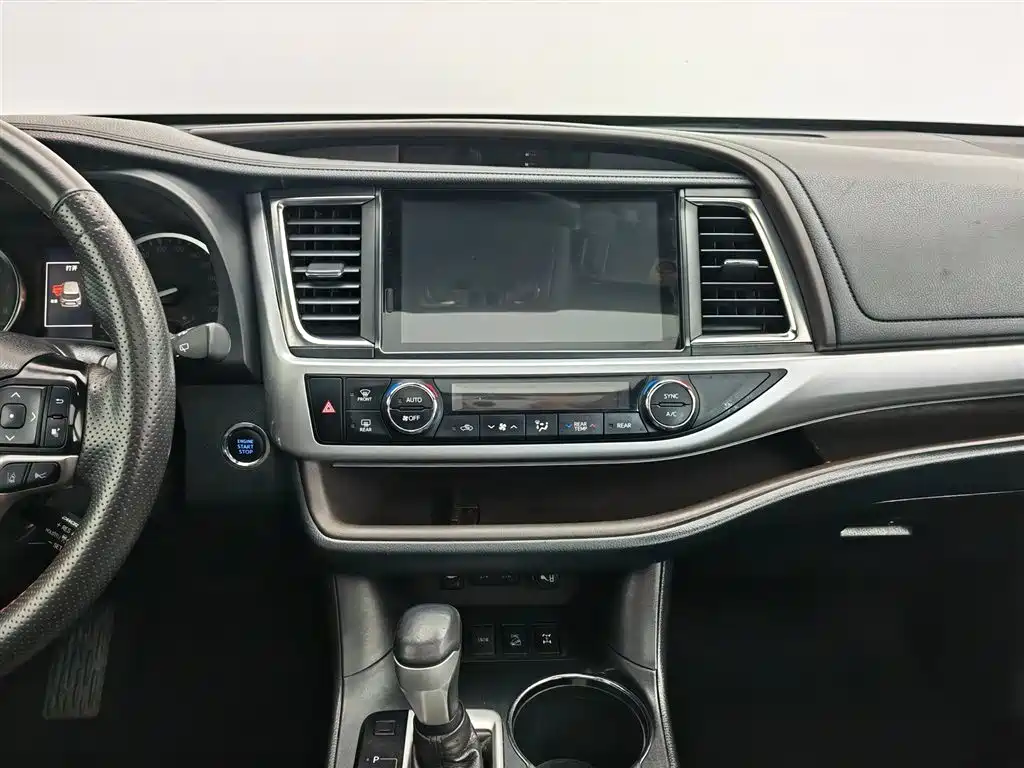 Toyota Highlander 2019 — фото 12