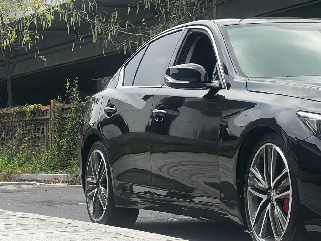 Infiniti Q50L 2015 — фото 6